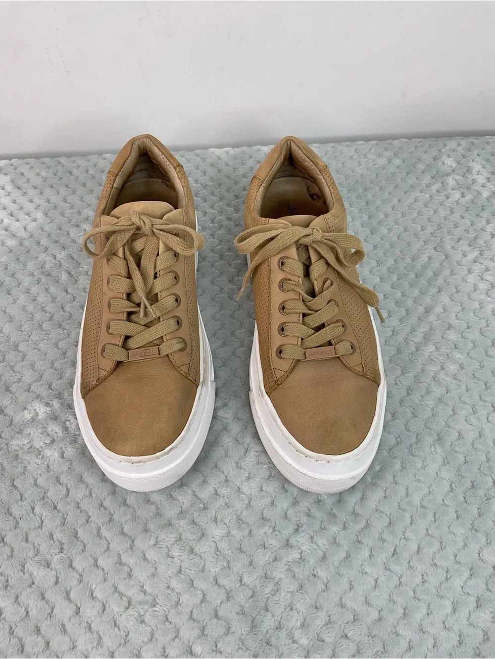 J/Slides Tan Platform Lace-Up Sneakers Size 7